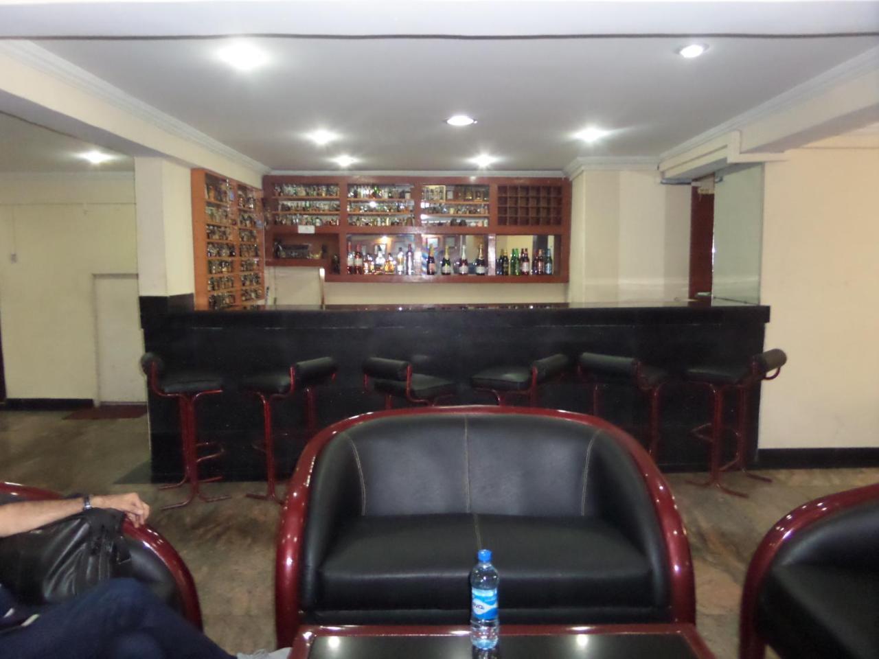 Hotel Newcastle Lagos Dış mekan fotoğraf