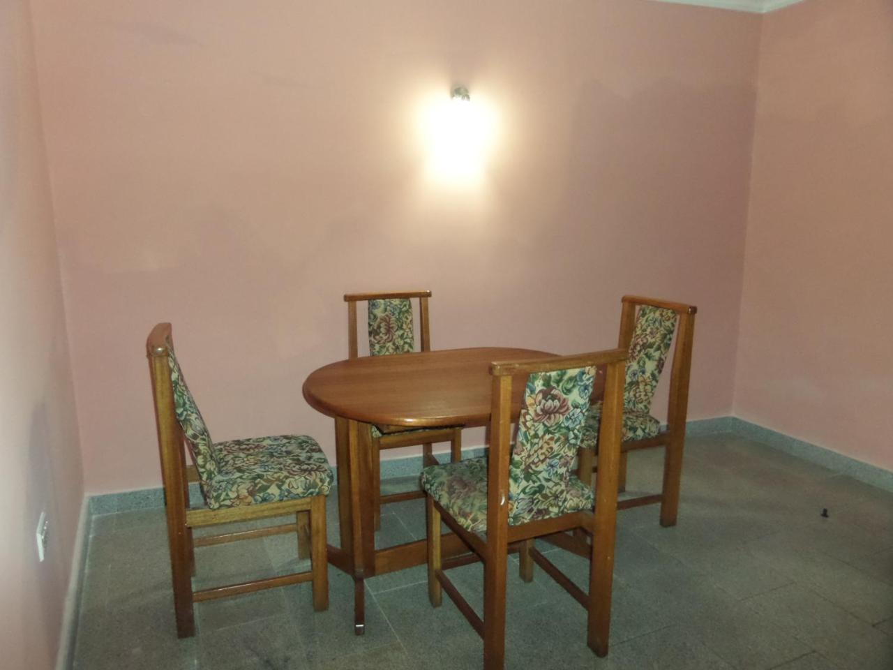 Hotel Newcastle Lagos Dış mekan fotoğraf